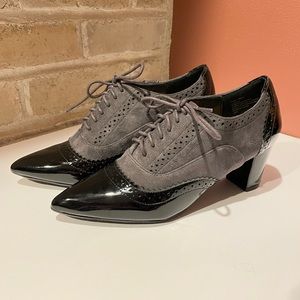 ComfortView ‘Zani’ Women’s 7.5W Oxfords Lace Up Point Toe Block Heel Grey Black